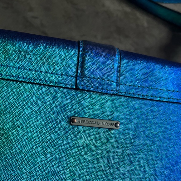 Rare NWOT Rebecca Minkoff Hudson Moto Iridescent Crossbody Shoulder Bag Purse - Picture 5 of 16